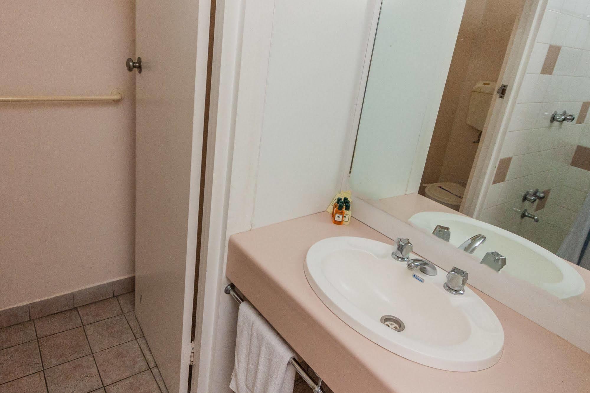 Moruya Waterfront Hotel Motel Εξωτερικό φωτογραφία